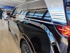 Denza D9 DM-i 1040 Premium - ფოტო 4