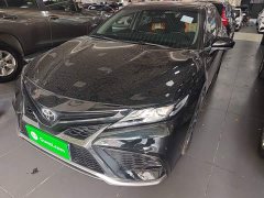 Toyota Camry 2.5S Sharp Edition - photo 1