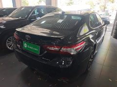 Toyota Camry 2.5S Sharp Edition - photo 6