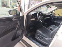Volkswagen Tiguan L Plug-in Hybrid 430PHEV Plug-in Hybrid Premium Edition - photo 15