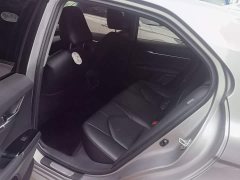 Toyota Camry 2.0G Luxury - ფოტო 16