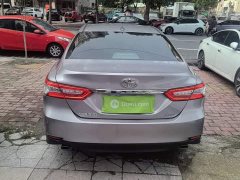Toyota Camry 2.0G Luxury - ფოტო 5