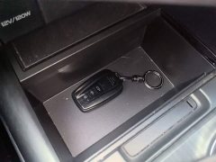 Toyota Camry 2.0G Luxury - ფოტო 8