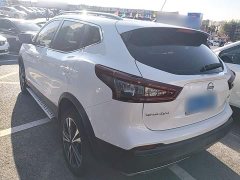 Nissan Qashqai Classic 2.0L CVT XV Premier Edition - photo 4
