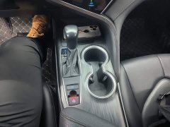 Toyota Camry 2.0G Luxury Edition - photo 13