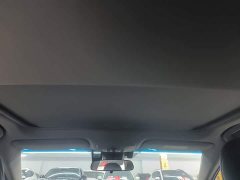 Toyota Camry 2.0G Luxury Edition - photo 17