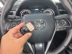 Toyota Camry 2.0G Luxury Edition - photo 8