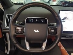 Li Auto L6 Pro Smart Refresh Edition - ფოტო 10