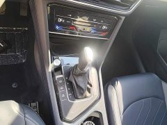 Volkswagen Touareg 300TSI Two-Wheel Drive Full Moon Edition - ფოტო 13