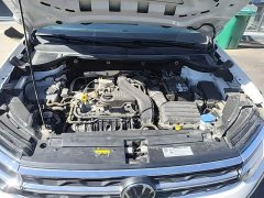 Volkswagen Touareg 300TSI Two-Wheel Drive Full Moon Edition - ფოტო 19