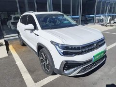 Volkswagen Touareg 300TSI Two-Wheel Drive Full Moon Edition - ფოტო 3