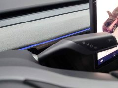 Tesla Model Y Rear-Wheel Drive - ფოტო 13