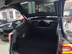 Tesla Model Y Rear-Wheel Drive - ფოტო 18