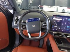 Li Auto L9 Ultra - ფოტო 10