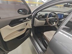 BYD Qin PLUS Champion Edition DM-i 55KM Leading - фото 15