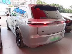 Li Auto Ideal L8 Air - ფოტო 4