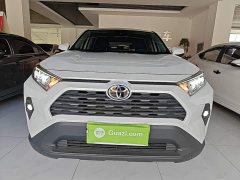 Toyota RAV4 2.0L CVT FWD Urban Edition - фото 2