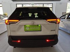 Toyota RAV4 2.0L CVT FWD Urban Edition - фото 5