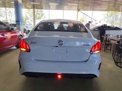SAIC MG5 180DVVT Manual Elegance Edition - фото 5