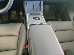 Tesla Model Y Standard Range RWD - ფოტო 13