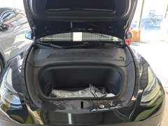 Tesla Model Y Standard Range RWD - ფოტო 19