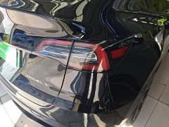Tesla Model Y Standard Range RWD - ფოტო 7