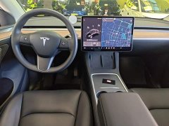 Tesla Model Y Standard Range RWD - ფოტო 9
