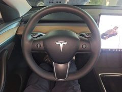 Tesla Model Y Long Range All-Wheel Drive - ფოტო 10