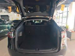 Tesla Model Y Long Range All-Wheel Drive - ფოტო 18