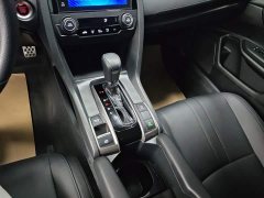 Honda Civic Hatchback 220 Turbo CVT Trendy Control - ფოტო 13