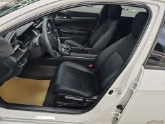 Honda Civic Hatchback 220 Turbo CVT Trendy Control - ფოტო 14