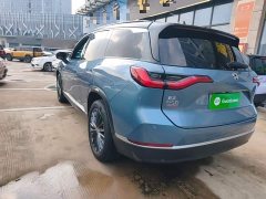 NIO ES8 415KM Six-Seater - ფოტო 4