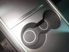 Tesla Model Y Rear-Wheel Drive - ფოტო 18