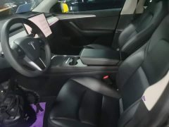 Tesla Model Y Rear-Wheel Drive - ფოტო 19