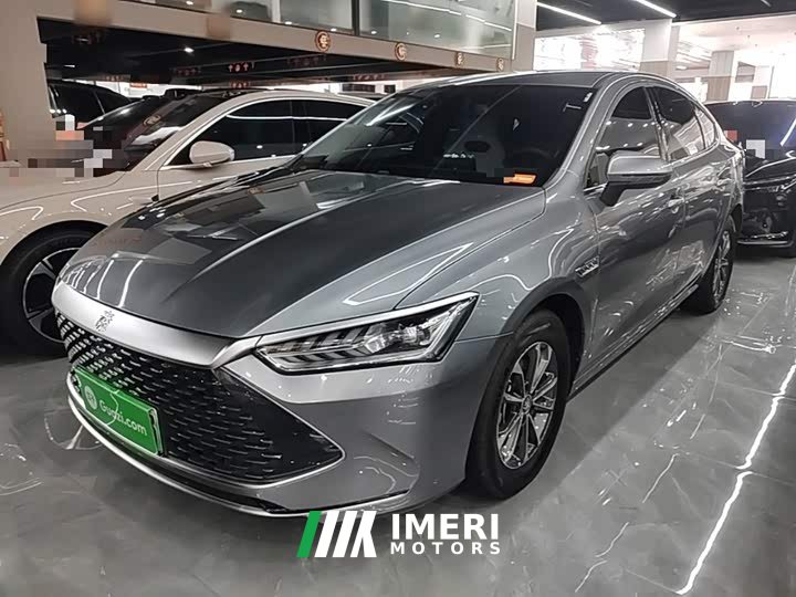 BYD Qin PLUS Glory Edition DM-i 55KM Leading