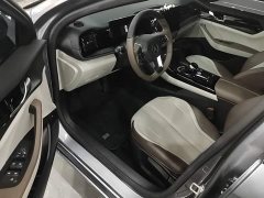 BYD Qin PLUS Glory Edition DM-i 55KM Leading - ფოტო 15