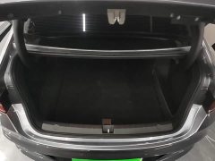 BYD Qin PLUS Glory Edition DM-i 55KM Leading - ფოტო 18