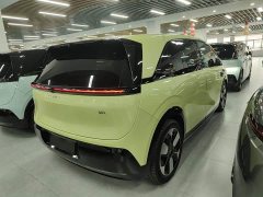 Zeekr MIX Smart Driving Edition - фото 6