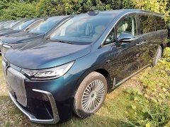 Voyah Lantu Dreamchaser PHEV AWD Luxury Qiankun Edition - фото 1