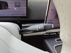 Voyah Lantu Dreamchaser PHEV AWD Luxury Qiankun Edition - фото 13