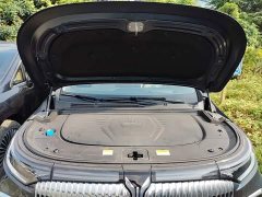 Voyah Lantu Dreamchaser PHEV AWD Luxury Qiankun Edition - фото 19