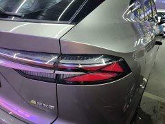 SAIC MG RX5 New Energy eRX5 Super Hybrid Premium Edition - photo 7