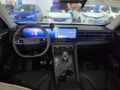 SAIC MG RX5 New Energy eRX5 Super Hybrid Premium Edition - photo 9