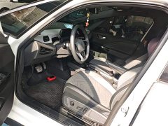 Volkswagen ID.3 Outstanding Edition - ფოტო 15