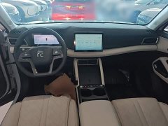 BYD Yuan UP 301KM Pilot Edition - ფოტო 9