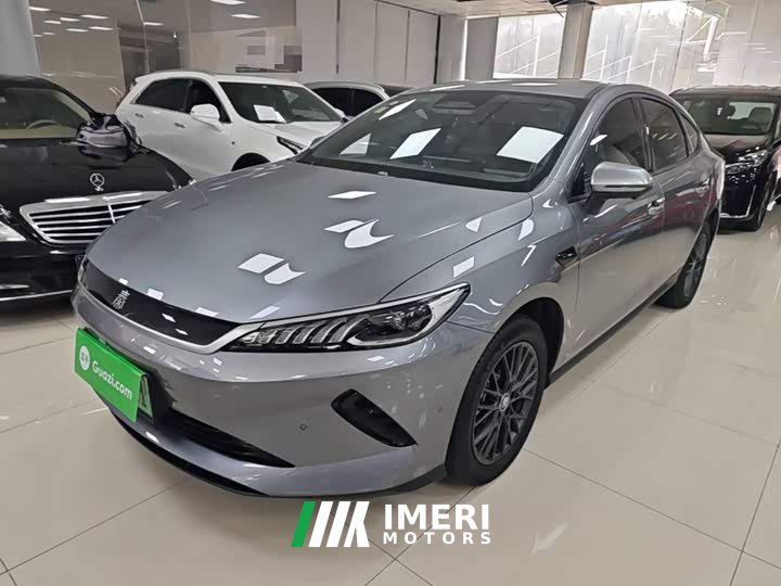 BYD Qin PLUS EV Smart Drive 420KM Leading Edition - car from China