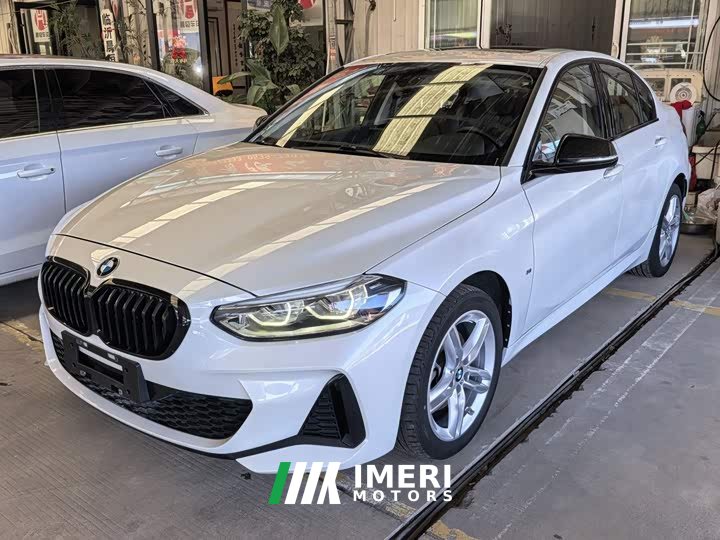 BMW 1 Series Facelift 120i M Sport Night Edition - автомобиль из Китая