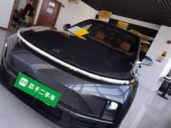 Li Auto L8 Pro - ფოტო 1