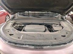 Li Auto Ideal L8 Air - ფოტო 19