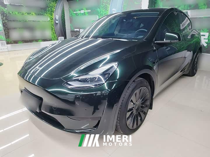 Tesla Model Y Rear-Wheel Drive - автомобиль из Китая